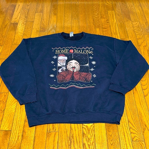 Gildan Sweatshirt Adult L Navy Blue Post Home Malone Christmas Crewneck - Picture 1 of 4